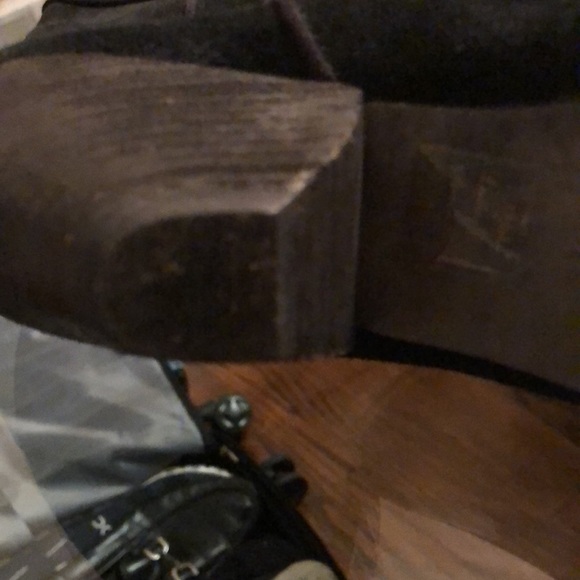 Gunmetal black suede boots - Picture 7 of 11